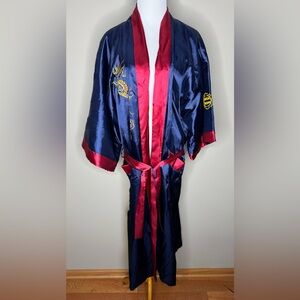 Handmade Vietnamese silk kimono robe size XL.